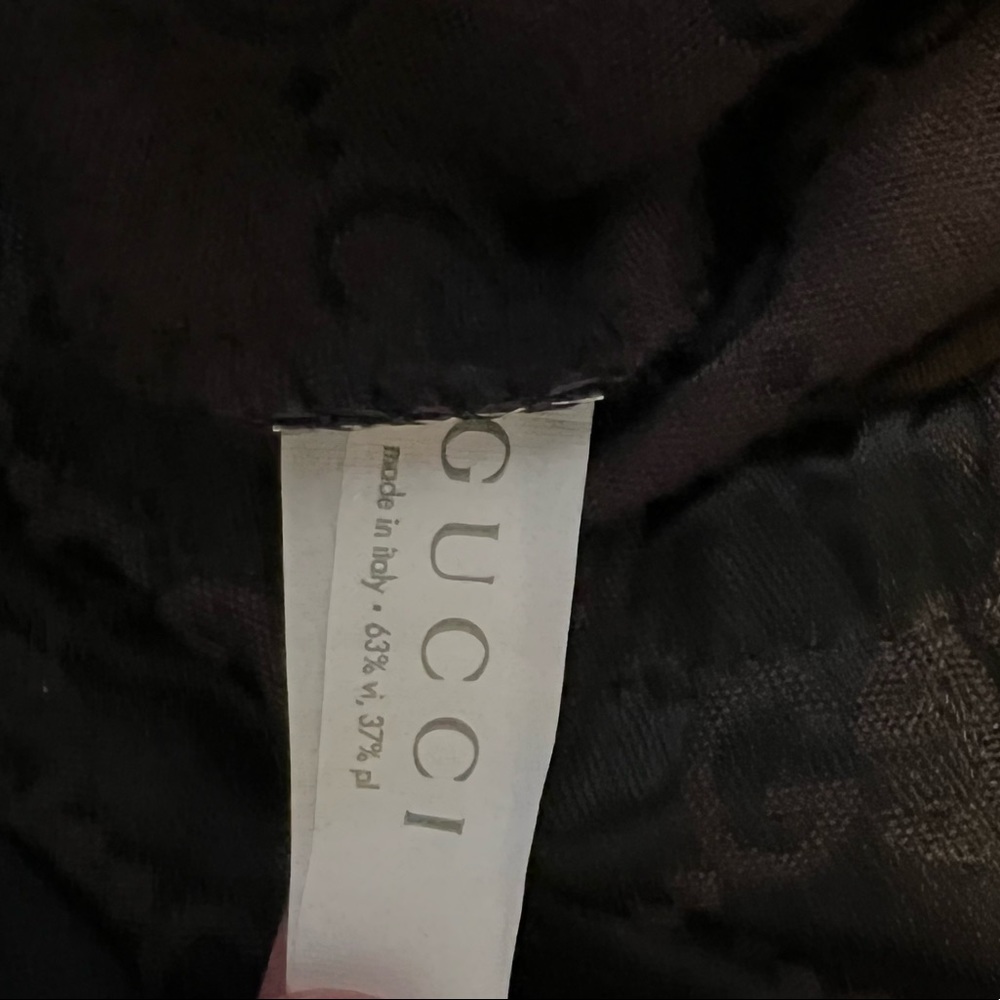 GUCCI LEATHER DIANA HOBO - Picture 8 of 9